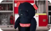 ourson réalisé à partir d'un polo de pompier