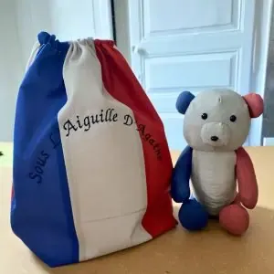 ours souvenir Elysée